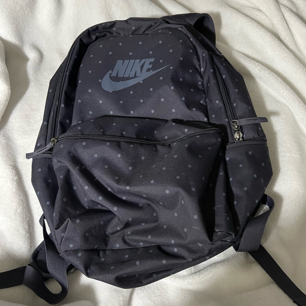 Nike Backpack 🎒